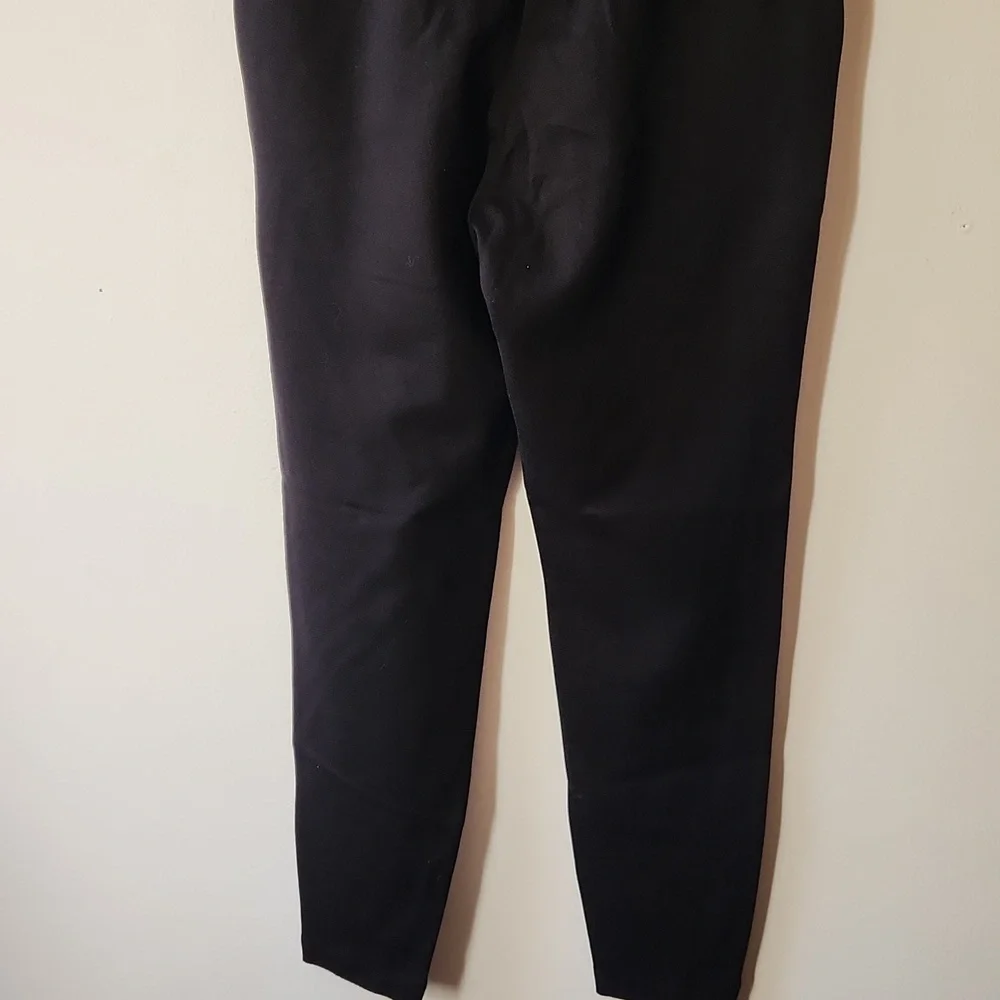 UNIVERSAL STANDARD Minimalist Moro Pocket Signature Ponte Pants Black, Size 6-8 - Picture 9 of 12